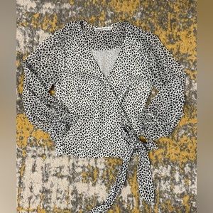 NBW! Abercrombie & Fitch Cropped Wrap Shirt